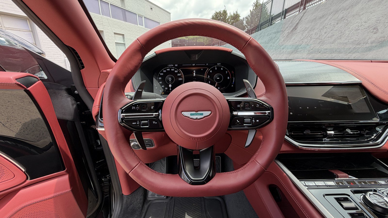 Used 2026 Aston Martin DBX 707 AWD/4WD image 19