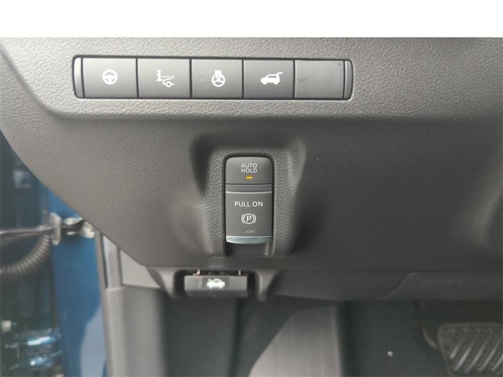 New 2025 Nissan Murano Platinum w/ Cargo Package image 16