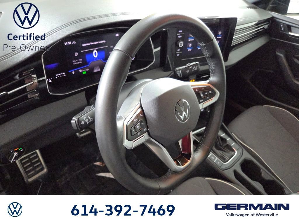 Used 2025 Volkswagen Jetta Sport image 13