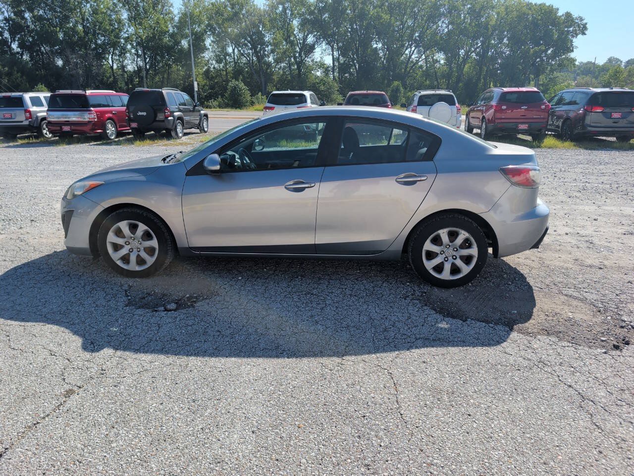 Used 2011 MAZDA MAZDA3 i Sport FWD image 6