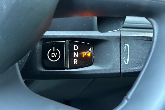 Certified 2024 Kia EV9 Light Long Range RWD image 29