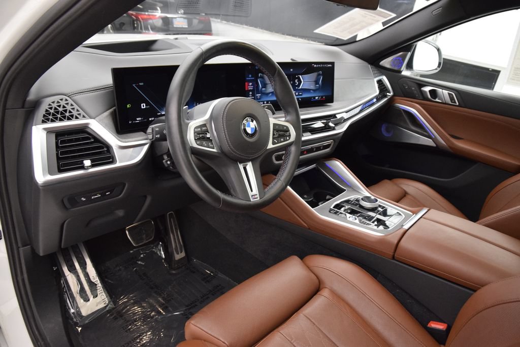 Used 2025 BMW X6 M60i w/ Executive Package AWD/4WD image 21