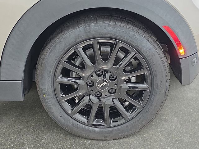 Used 2021 MINI Cooper Convertible w/ 8.8" Touchscreen Nav Package image 32