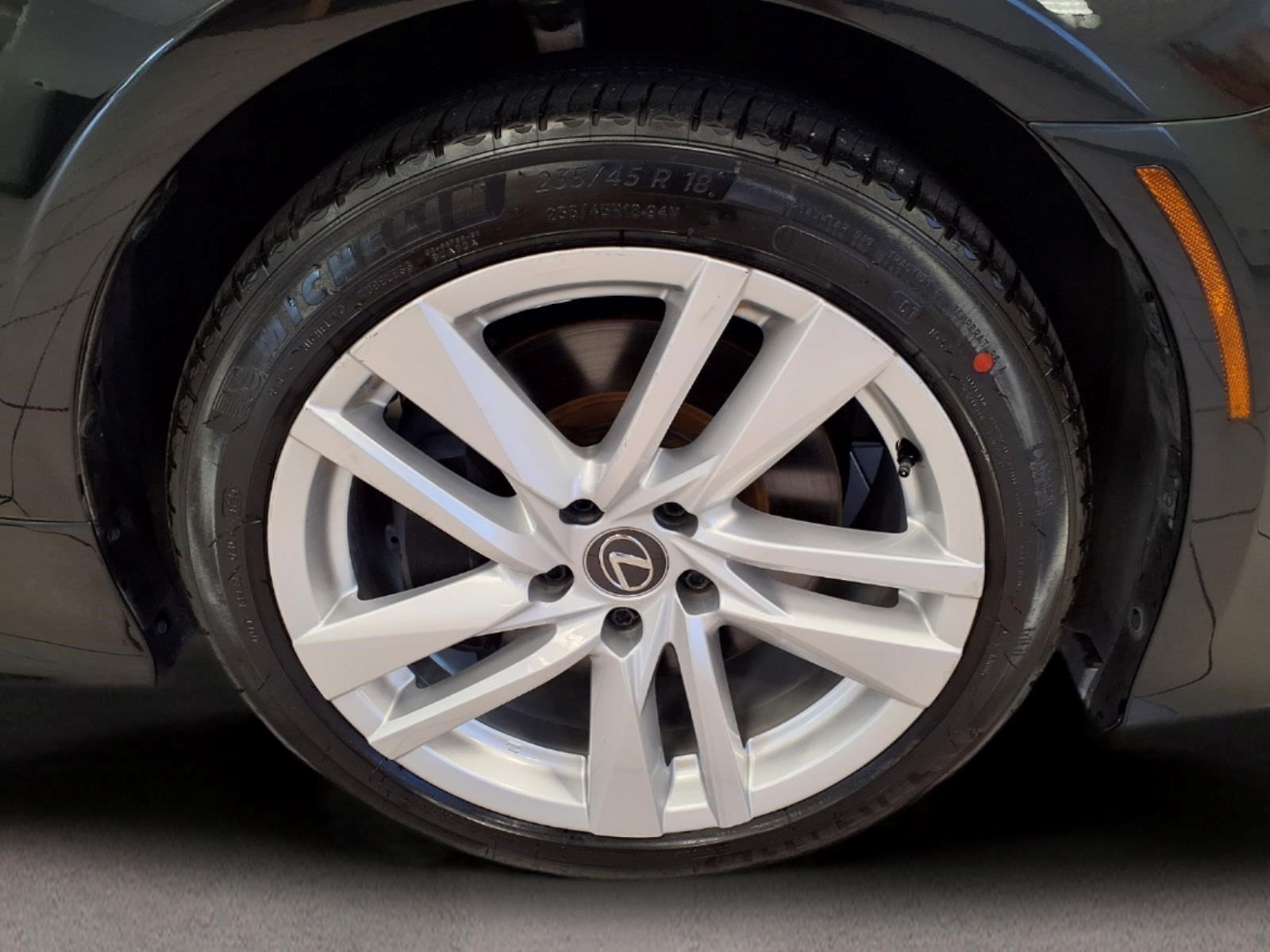 Used 2023 Lexus RC 300 RWD image 8