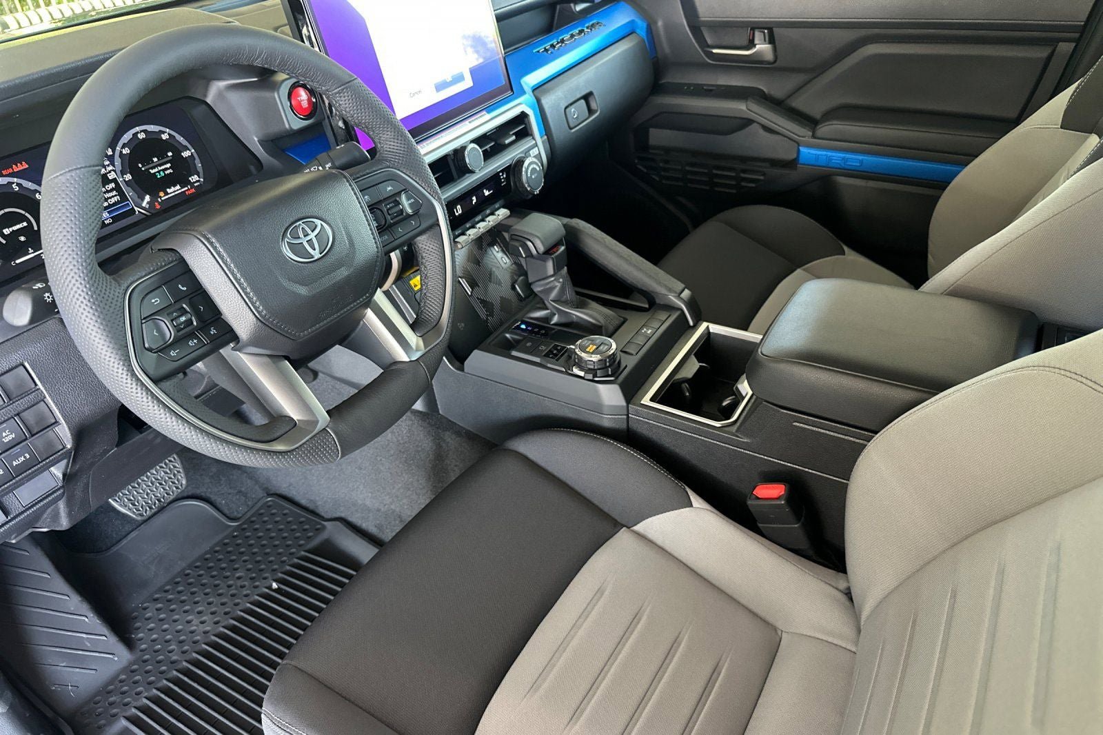 New 2026 Toyota Tacoma TRD Off-Road AWD/4WD image 11