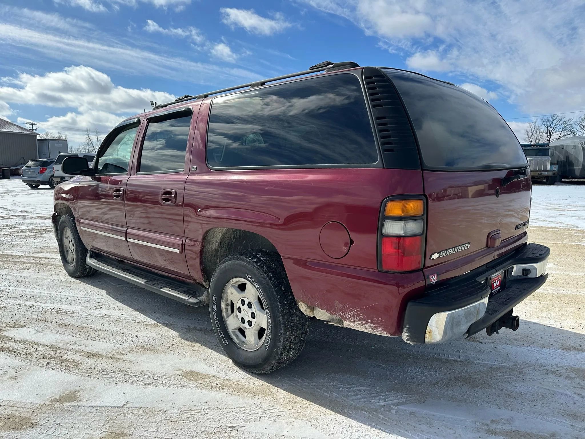Used 2004 Chevrolet Suburban LT w/ Preferred Equipment Group image 8