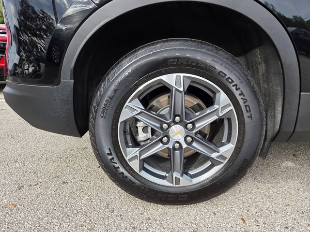 Certified 2025 Chevrolet Blazer LT FWD image 21