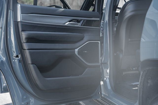 New 2026 Jeep Grand Wagoneer Limited image 47