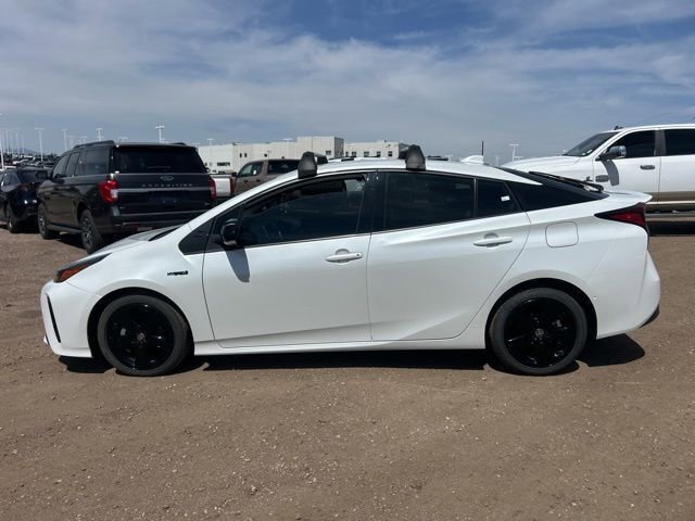 Used 2021 Toyota Prius image 2