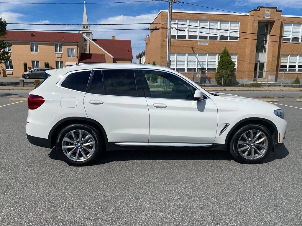 Used 2019 BMW X3 xDrive30i w/ Driving Assistance Package image 4