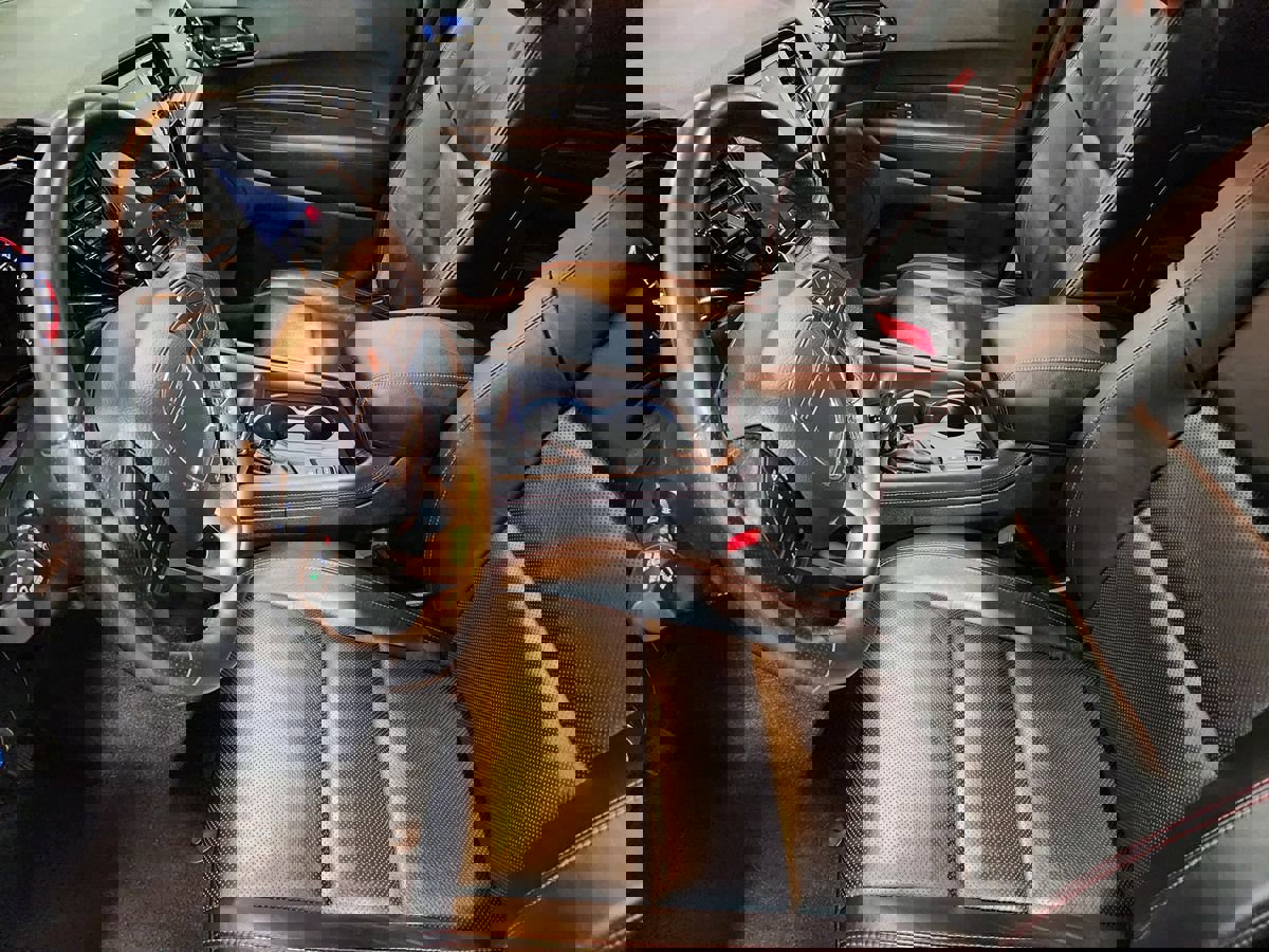 Used 2022 Dodge Durango R/T w/ Blacktop Package image 32