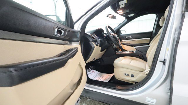 Used 2017 Ford Explorer 4WD image 9
