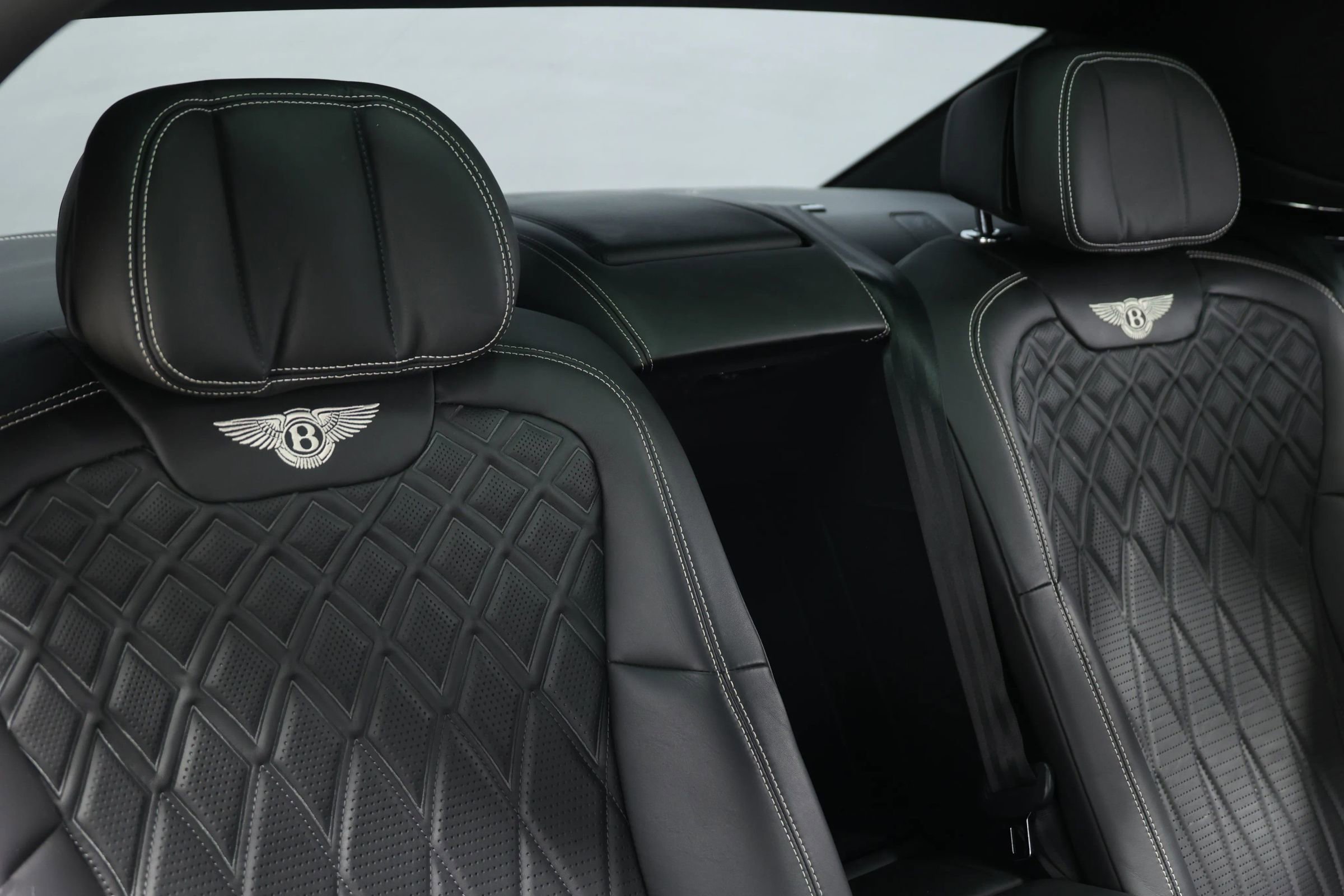 Used 2020 Bentley Flying Spur W12 image 94