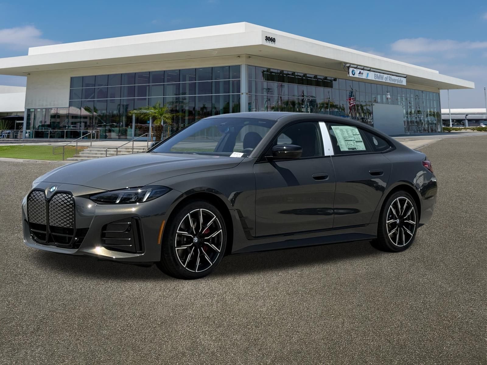 New 2026 BMW i4 eDrive40 w/ M Sport Package RWD image 5