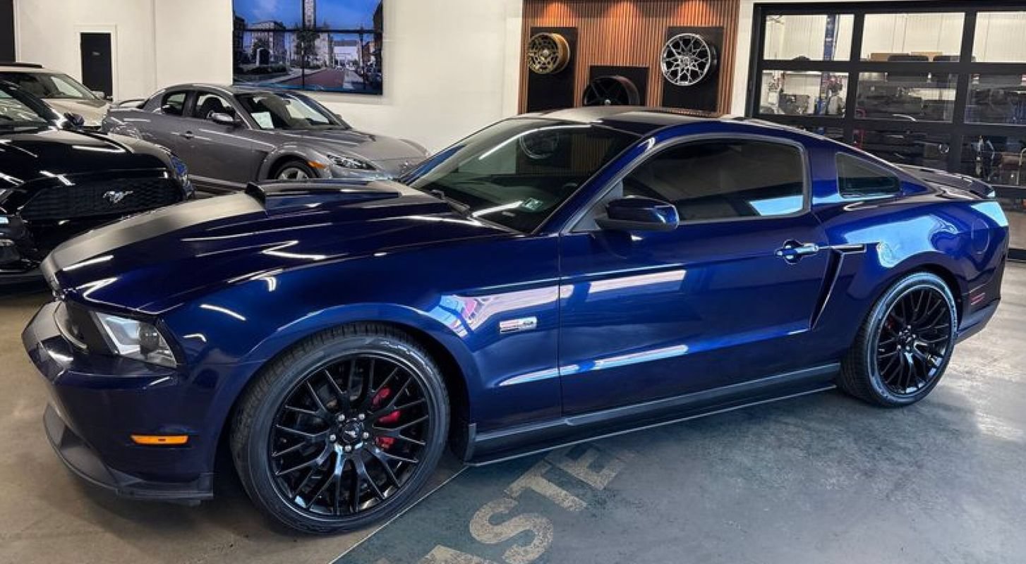 Used 2010 Ford Mustang GT Premium