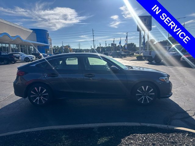 Used 2024 Honda Civic EX-L image 4
