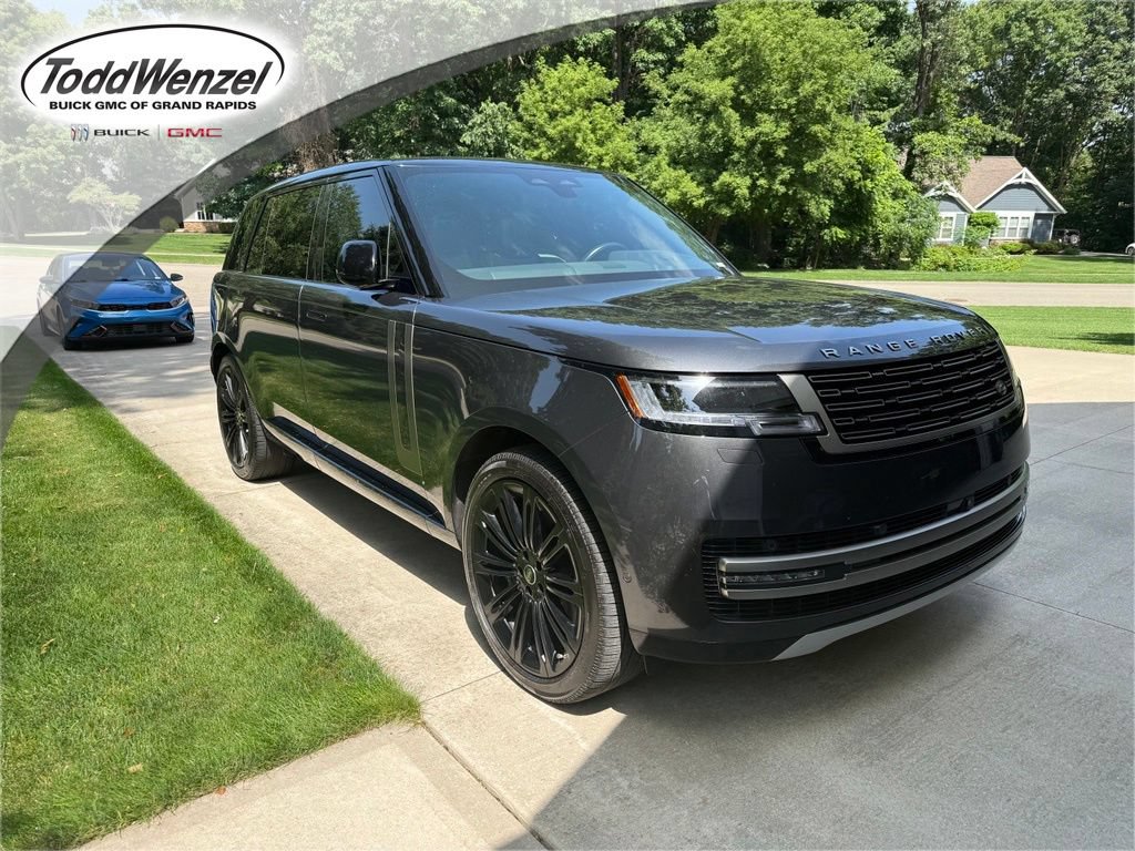 Used 2025 Land Rover Range Rover Long Wheelbase SE