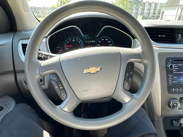 Used 2015 Chevrolet Traverse LS FWD image 32