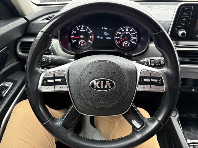 Used 2020 Kia Telluride S w/ S 8 Passenger Seating Package image 17
