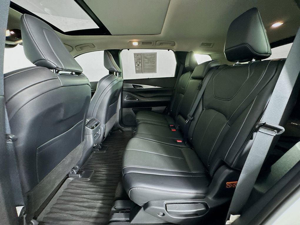 Used 2023 INFINITI QX60 Luxe w/ Performance Audio Package image 28