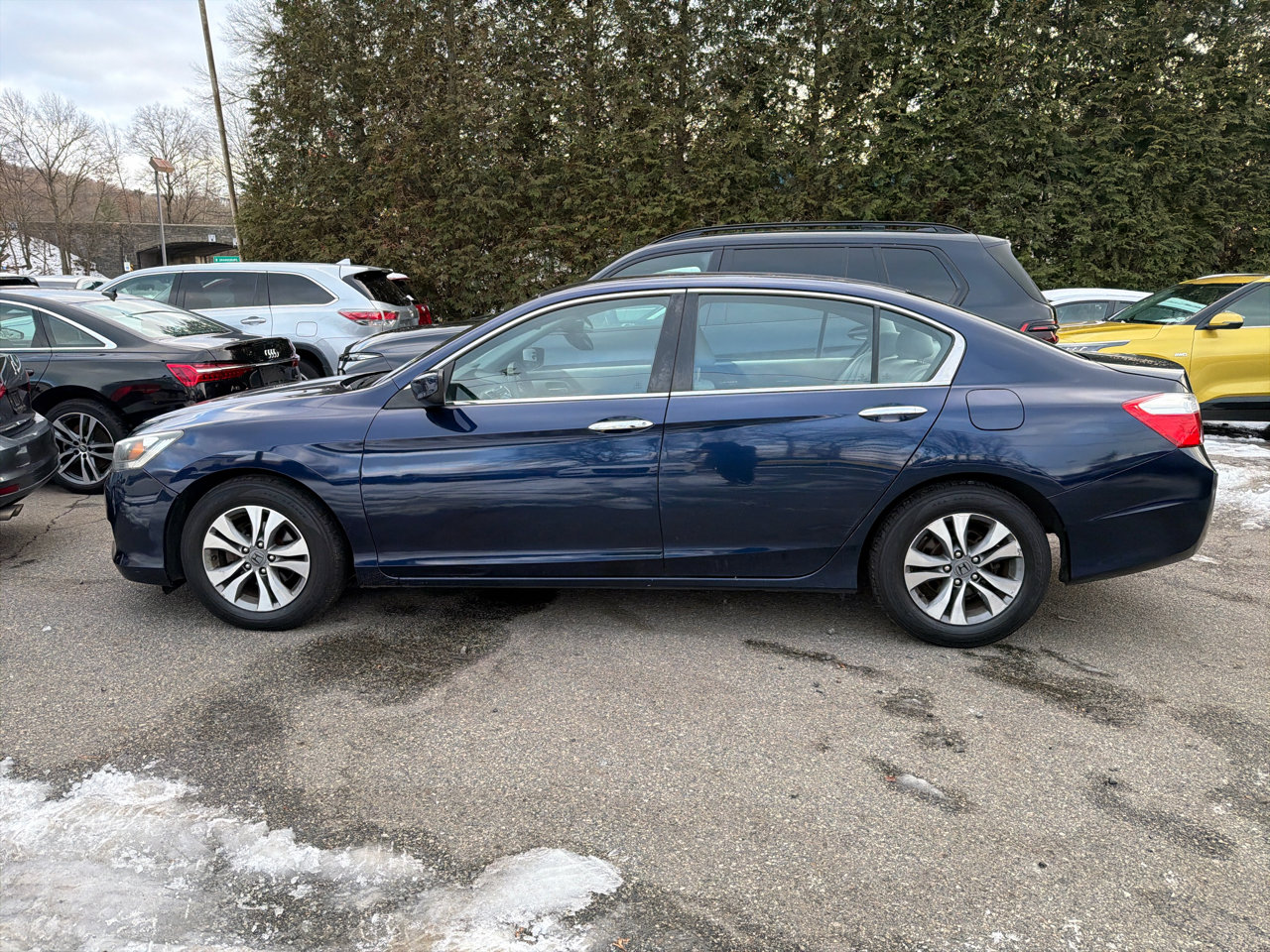 Used 2015 Honda Accord LX image 14