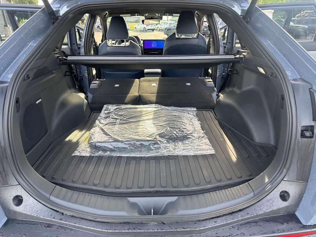 Certified 2024 Subaru Solterra Limited image 16