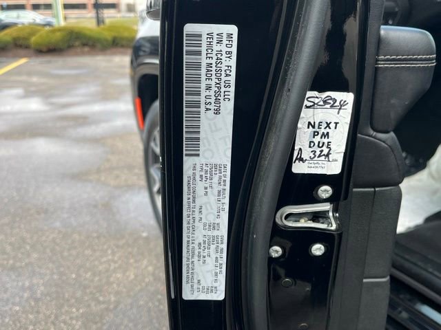 Used 2023 Jeep Wagoneer L Series III w/ Preferred Equipment Group image 40