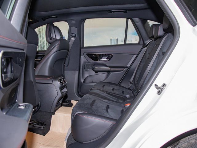 Certified 2026 Mercedes-Benz GLC 43 AMG 4MATIC image 22