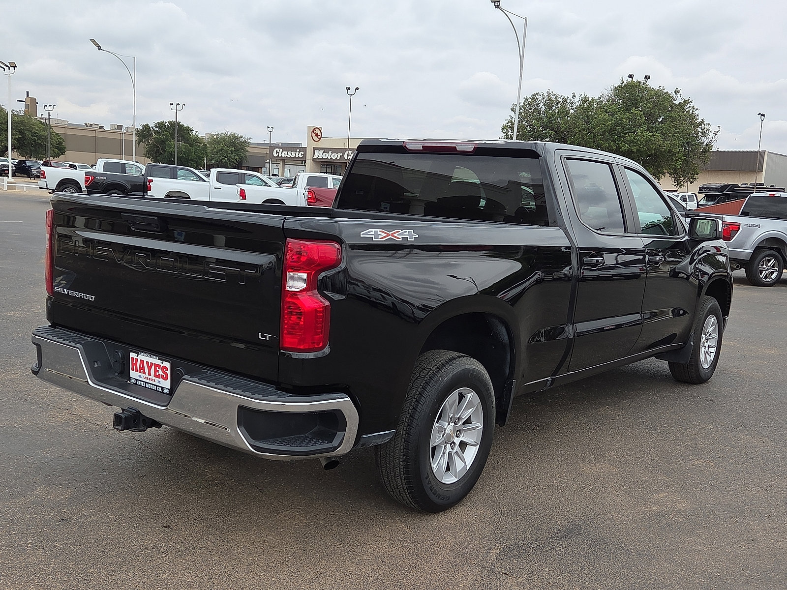 Used 2024 Chevrolet Silverado 1500 LT w/ Protection Package AWD/4WD image 4