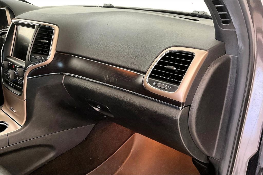 Used 2015 Jeep Grand Cherokee Limited image 21