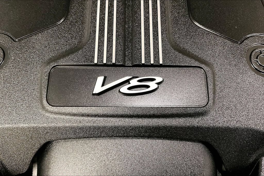 Used 2022 Bentley Bentayga AWD/4WD image 16
