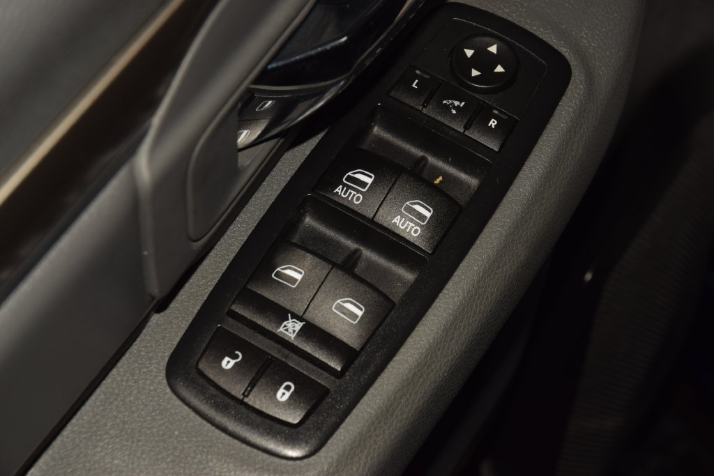 Used 2016 RAM 1500 Big Horn AWD/4WD image 42