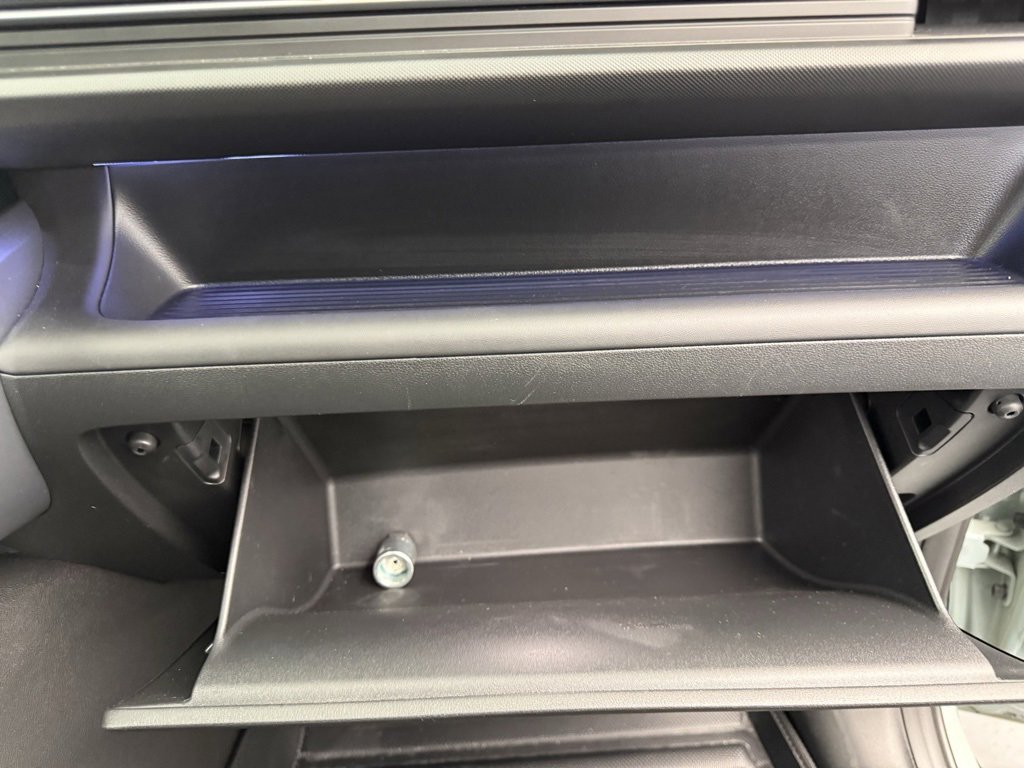 Used 2025 Hyundai Kona Limited image 49