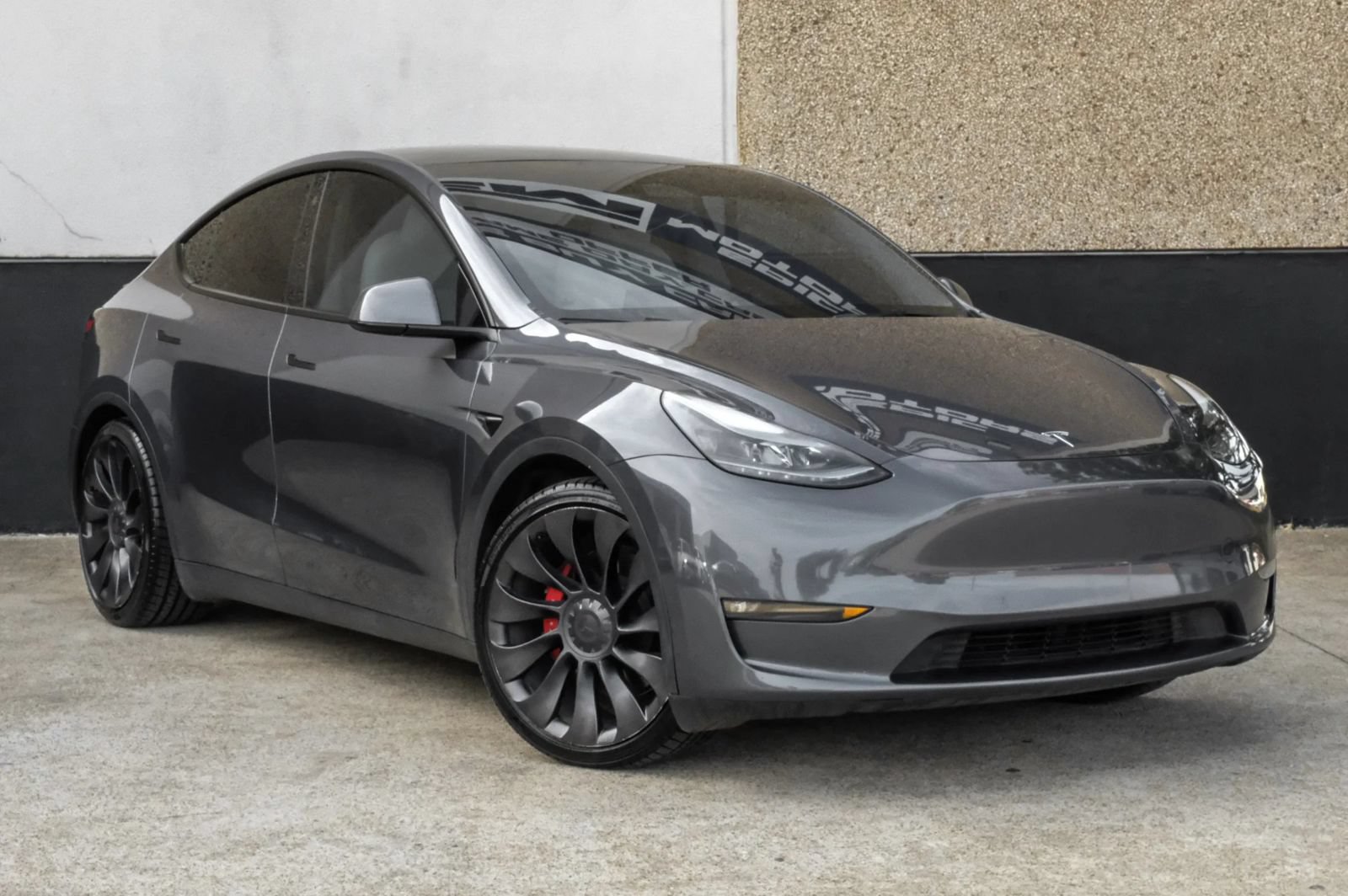 Used 2023 Tesla Model Y Long Range AWD/4WD image 6