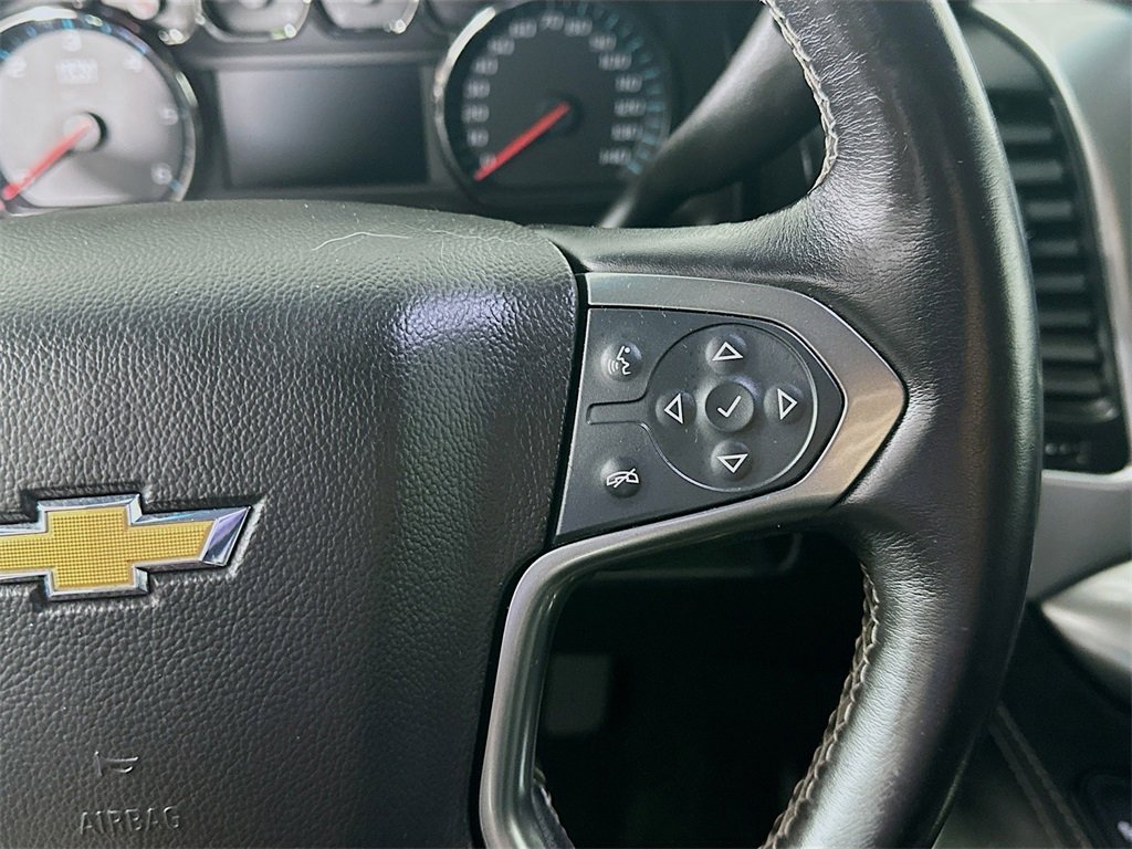 Used 2018 Chevrolet Suburban LT image 26