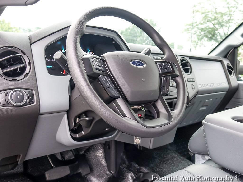 New 2027 Ford F650 2WD Regular Cab Super Duty image 9