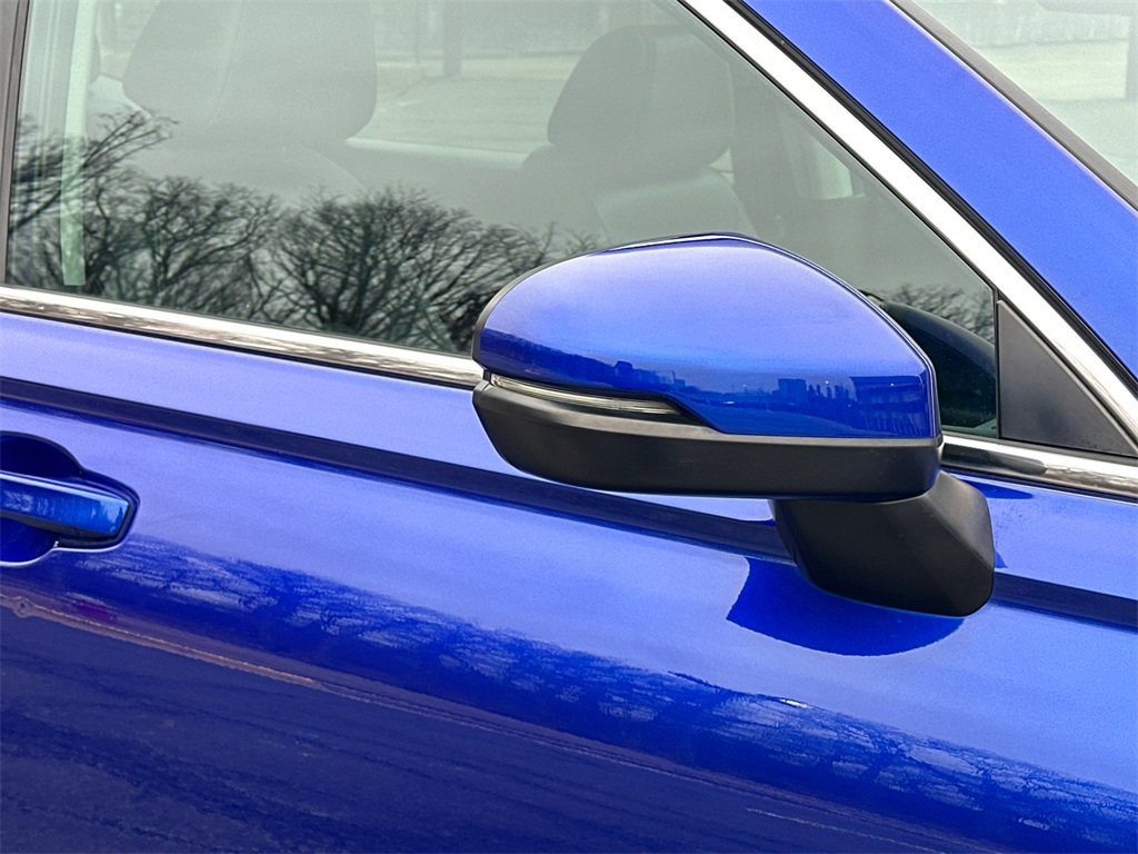 Used 2023 Honda CR-V EX-L image 10