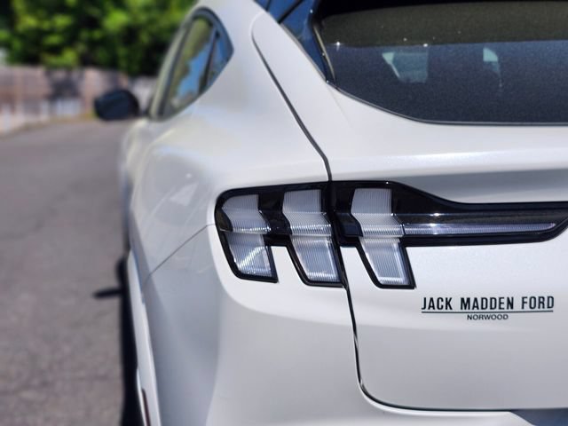 Certified 2023 Ford Mustang Mach-E GT w/ GT Performance Edition AWD/4WD image 9