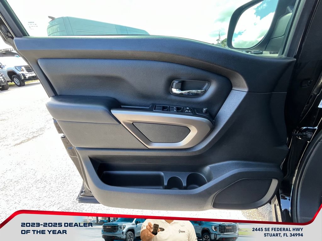 Used 2024 Nissan Titan SV w/ SV Bronze Edition Package image 24