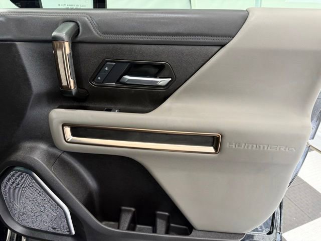 Used 2025 GMC Hummer EV 2X AWD/4WD image 20