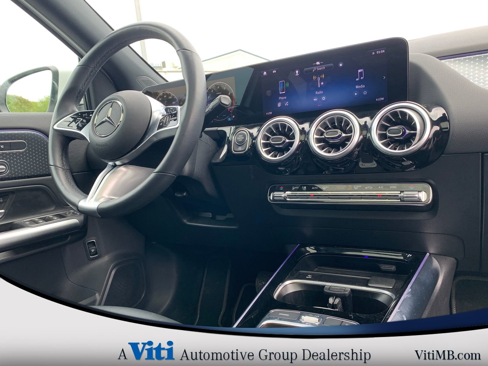 Used 2024 Mercedes-Benz GLA 250 GLA 250 image 32