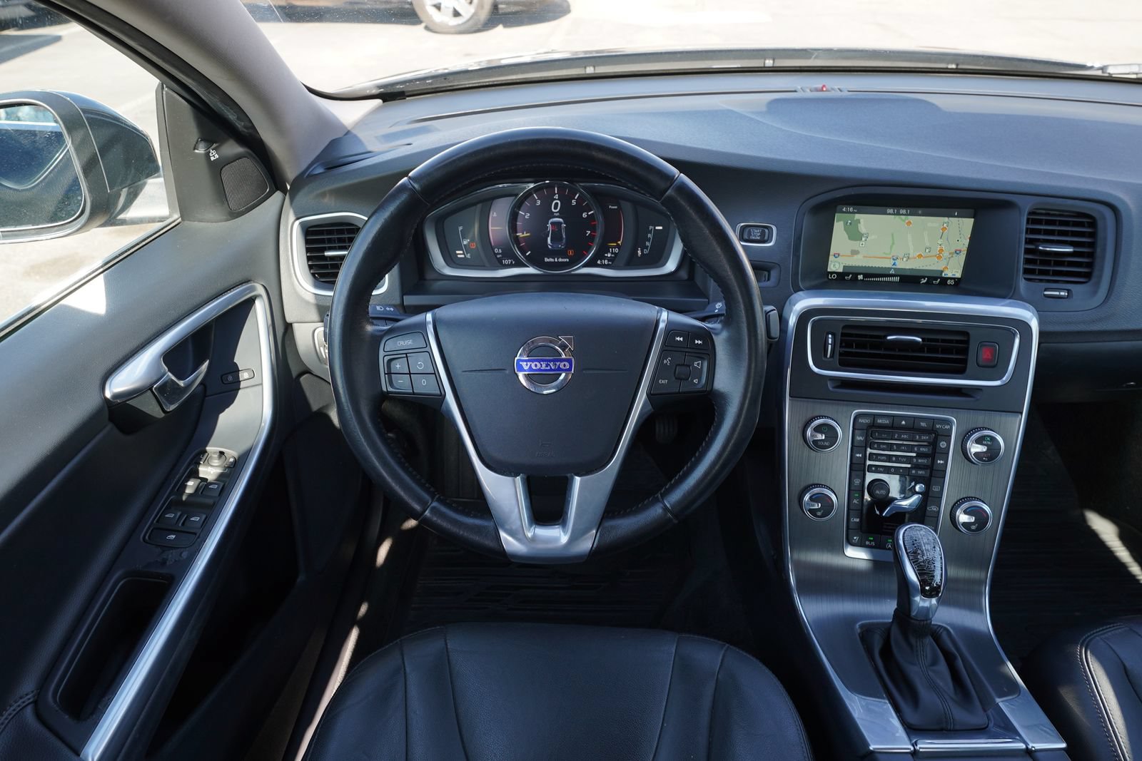 Used 2016 Volvo S60 T5 Premier w/ Convenience Package FWD image 9