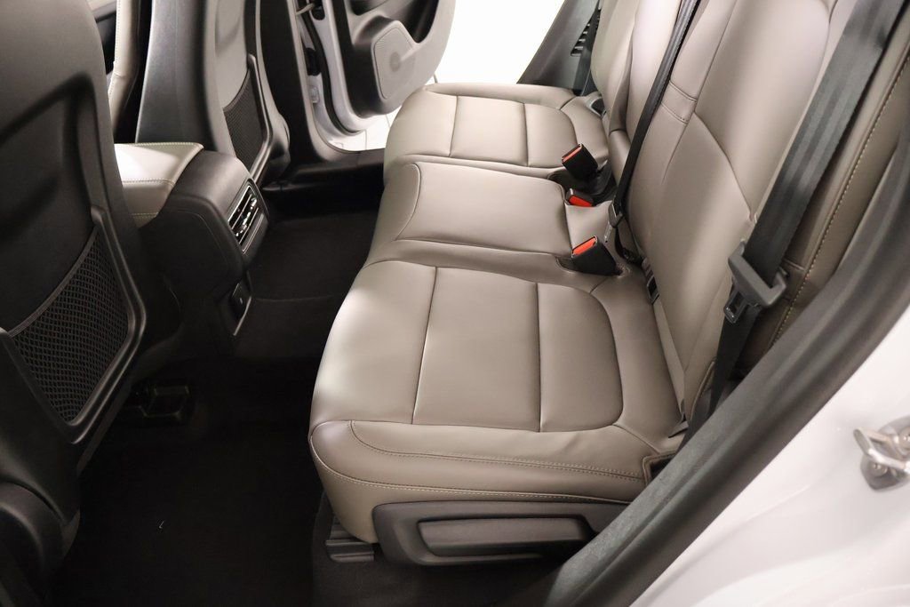 New 2026 Lincoln Corsair Premiere image 13