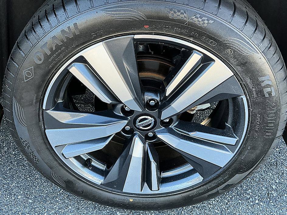 Certified 2021 Nissan Rogue SL image 8