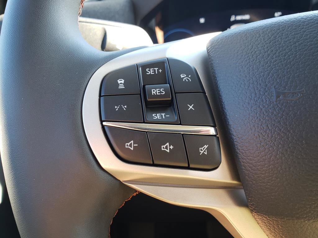 New 2026 Ford Explorer Active image 21