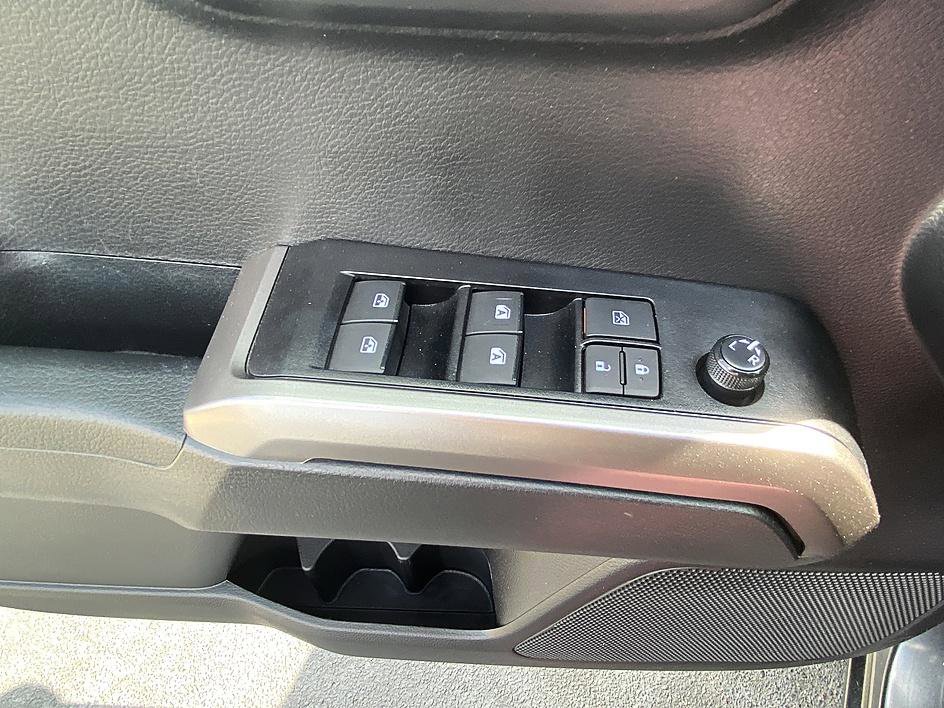 Certified 2023 Toyota Tacoma SR5 image 10