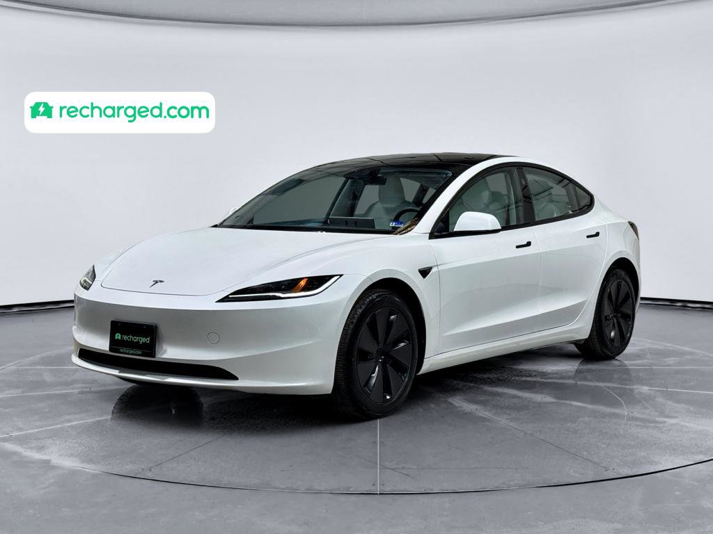 Used 2025 Tesla Model 3 Long Range image 1