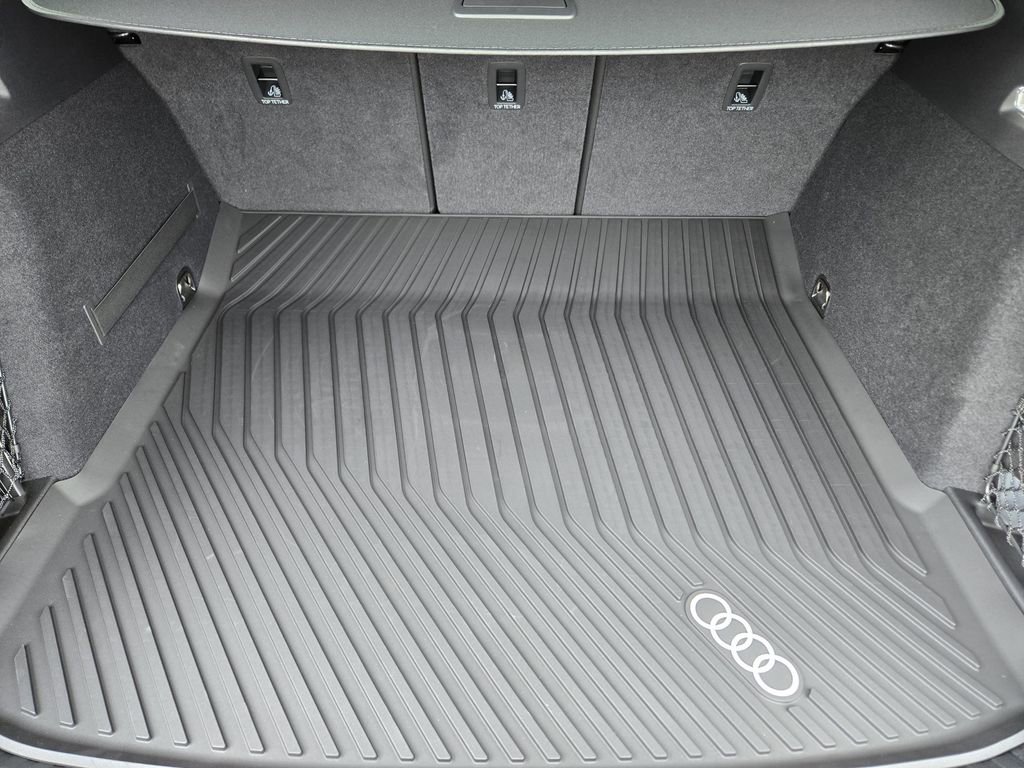 New 2027 Audi Q6 e-tron Premium AWD/4WD image 38