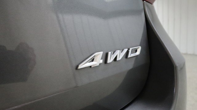 Used 2021 Ford Explorer XLT w/ Equipment Group 202A image 25