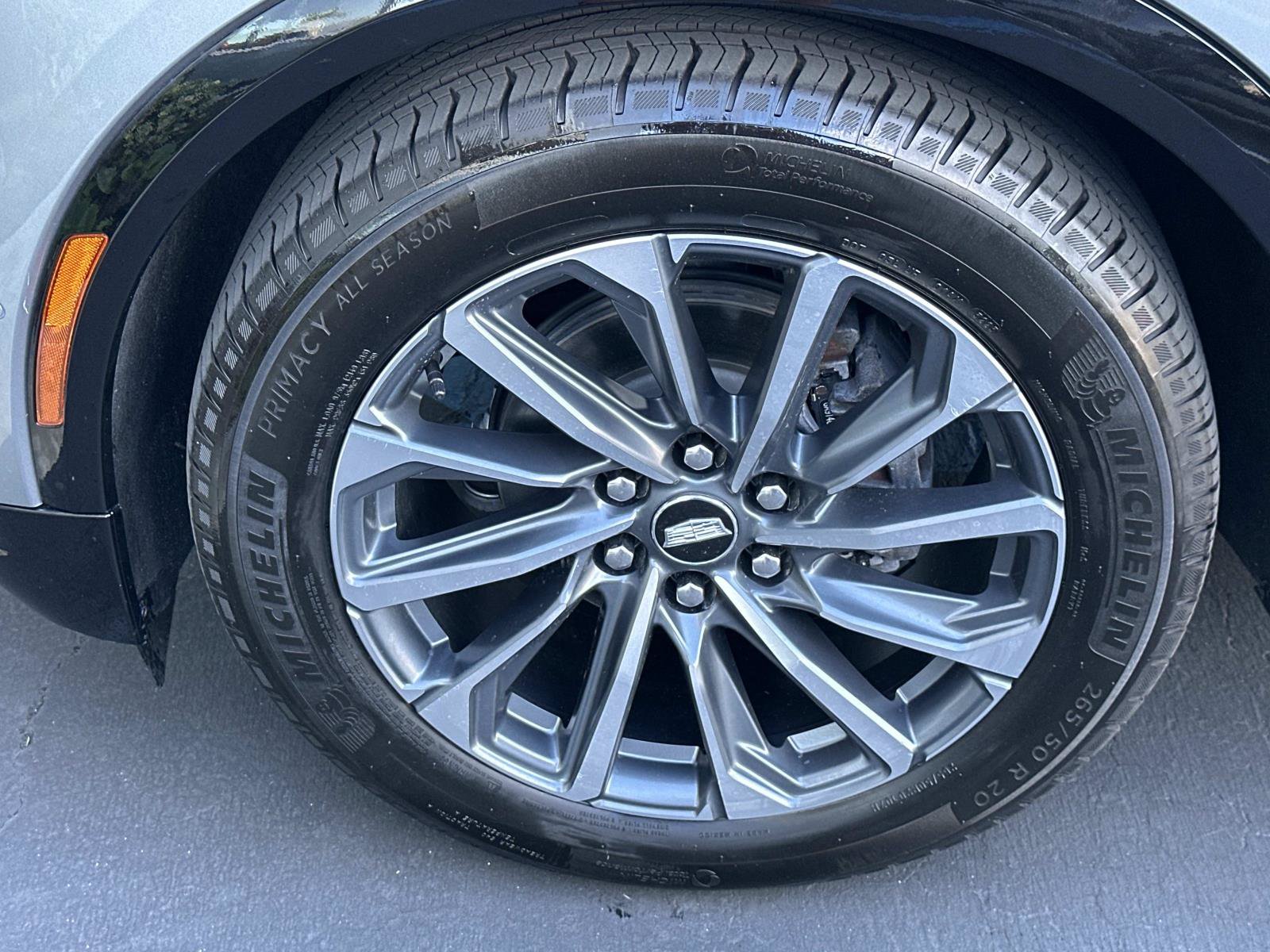 Used 2024 Cadillac Lyriq Sport AWD/4WD image 31